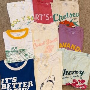 9 Graphic Tees - Casual Surf Print